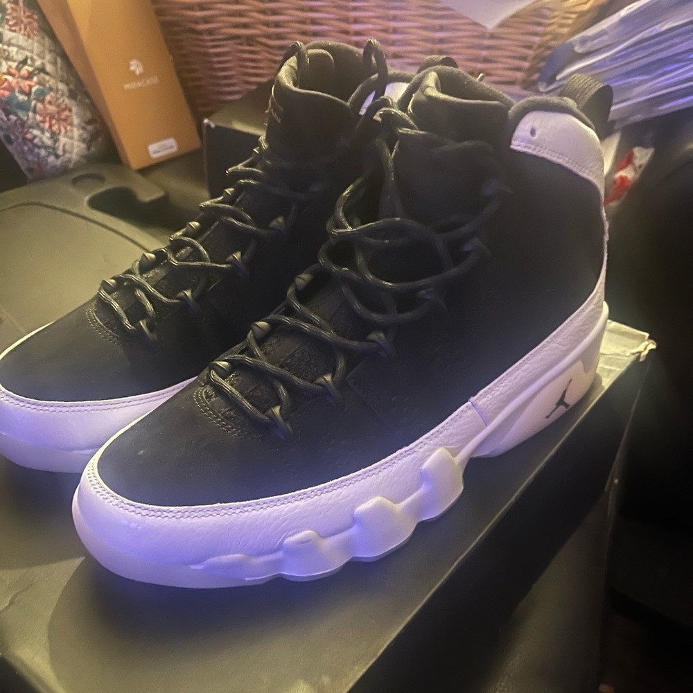 Jordan 9 City of Flight